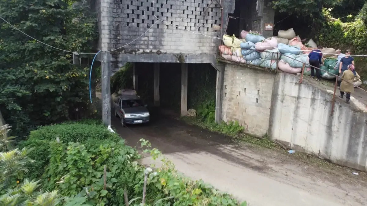 cay alim yeri yola insa edildi tNCRZEXx