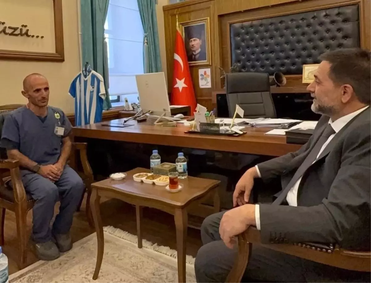 fenomen coban sahin durlu belediye baskanini ziyaret etti C658Altm