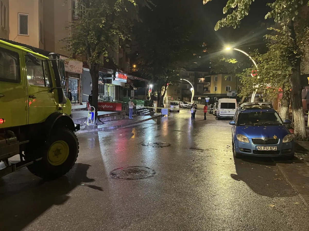 kocaelide tartisma kanli bitti k1CCAF9P