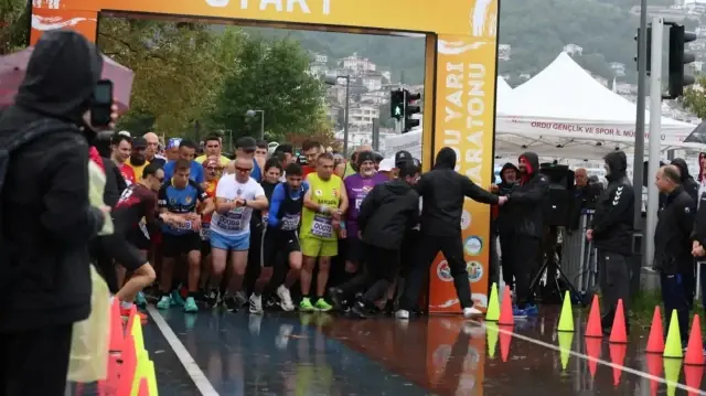 orduda yari maraton ve halk kosusu duzenlendi mK3CSb4x.webp