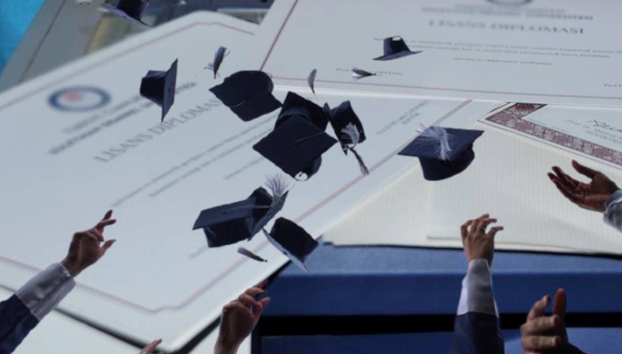 sahte diploma cetesi davasinda bes tahliye JIdcplAF