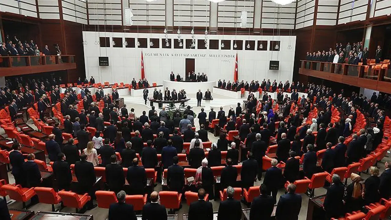 tbmmde yeni haftada gundem yogun mecliste butce maratonu cuma basliyor 3GkVewmz.jpg