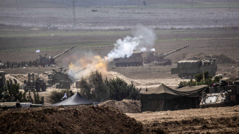 israil-suriyede-2-sivili-alikoydu-RHe74TBP
