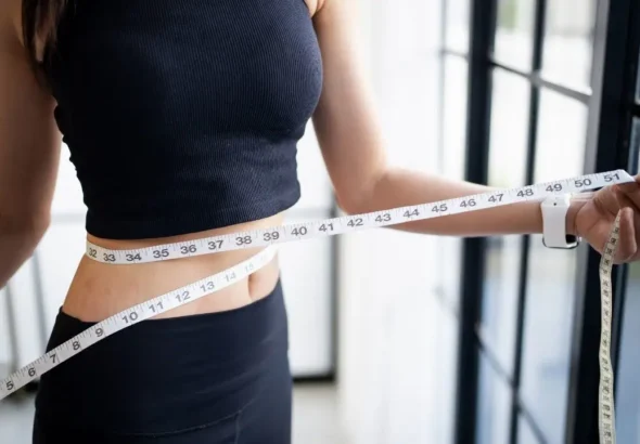 metabolizmayi-saha-kaldiran-soguk-dus-gercegi-sadece-30-saniyede-yag-yakimini-nasil-hizlandirirsiniz-ZlUXU5Ay
